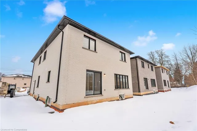 Additional image 47 of 22 Roselawn Ave