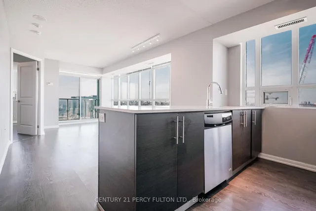 Additional image 10 of 125 Western Battery Rd Unit 1915