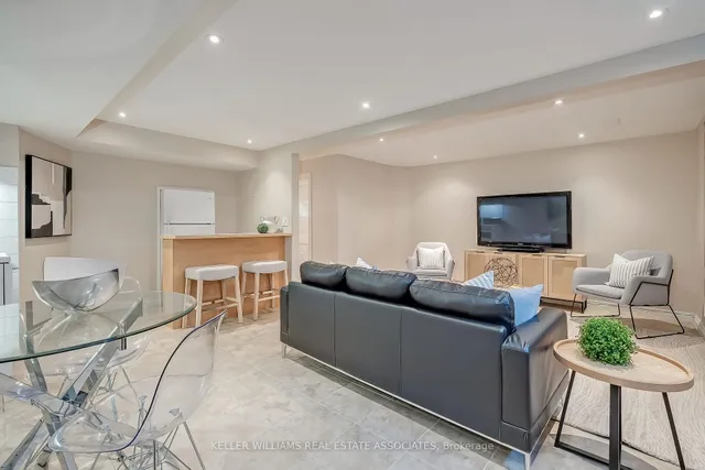 Additional image 32 of 1203 Saturnia Cres