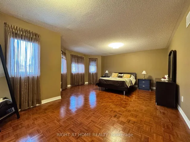 Additional image 32 of 29 Lynnvalley Cres