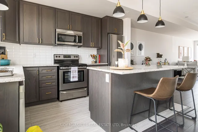 Additional image 18 of 290 Barton St Unit 25