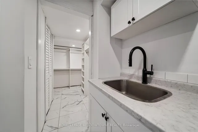 Additional image 27 of 433 Baverstock Cres