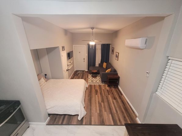 533 Melba St APT 1, Dallas, TX 75208, ,