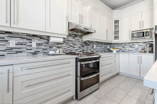 Additional image 32 of 51 Weaver Dr