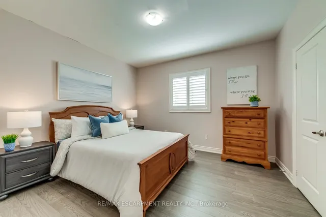 Additional image 28 of 258 Humphrey St