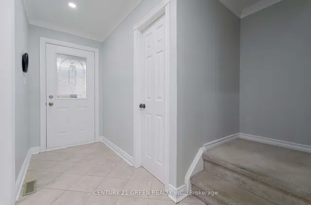 Additional image 6 of 719 Military Tr