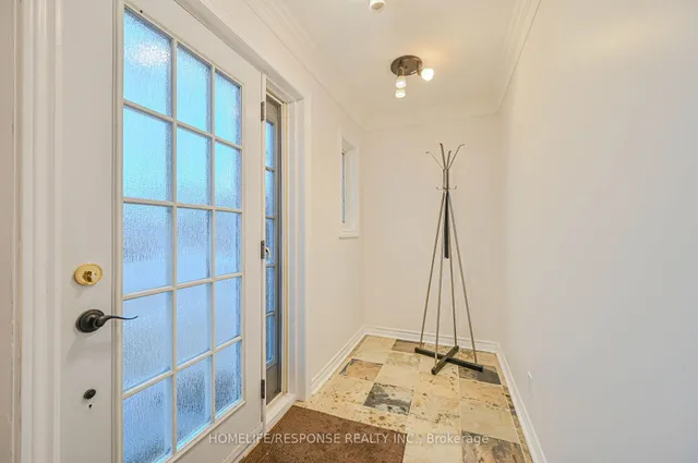 Additional image 5 of 94 YORKVIEW Dr