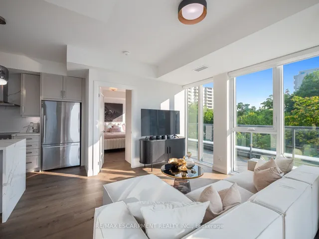 Additional image 18 of 500 Brock Ave Unit 302