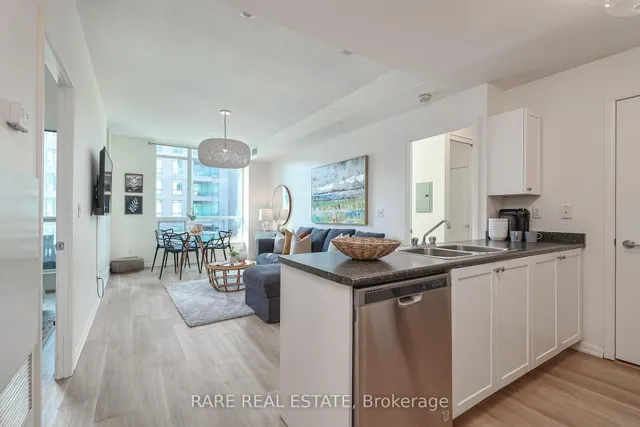 Additional image 3 of 231 Fort York Blvd Unit 233