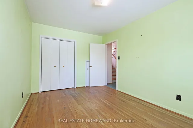 Additional image 26 of 36 Manorglen Cres