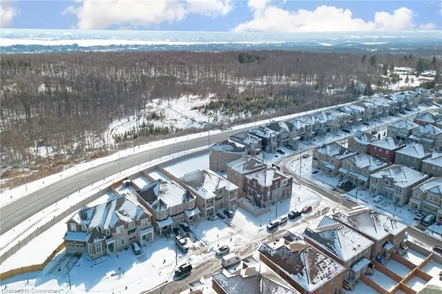 Additional image 2 of 16 Mountain Heights Pl