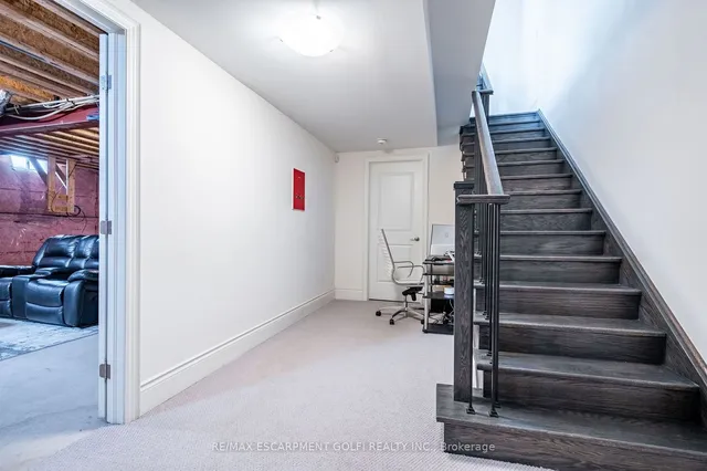 Additional image 33 of 3 Shippee Ave