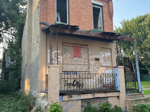 6031 Reinhard St, Philadelphia, PA 19142