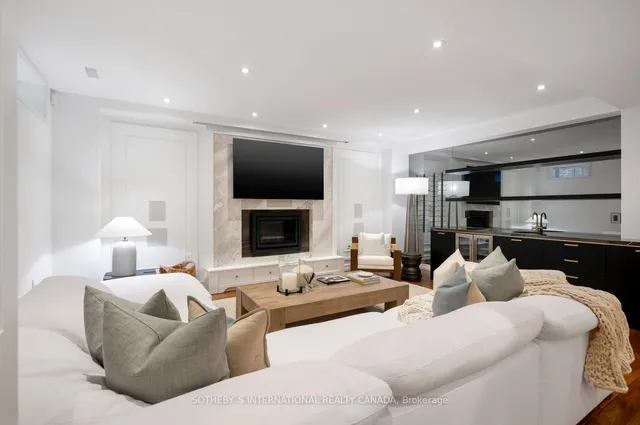 Additional image 43 of 23 Douglas Dr