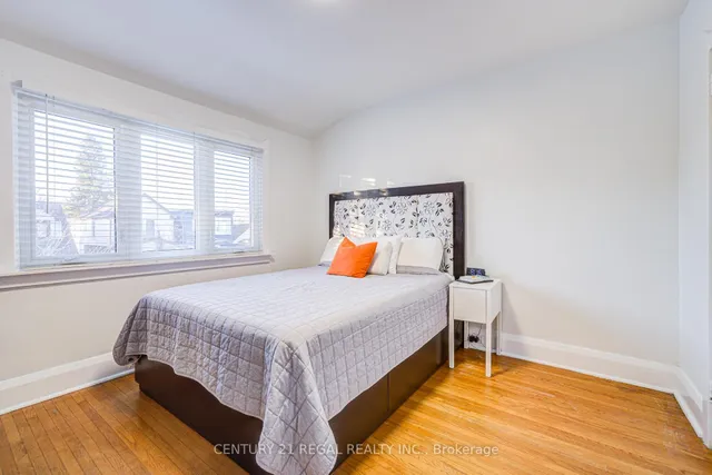 Additional image 31 of 102 Frater Ave