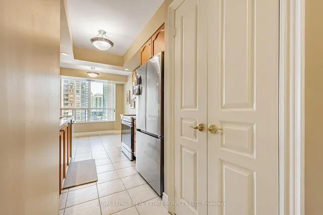 Additional image 11 of 10 Northtown Way Unit 812