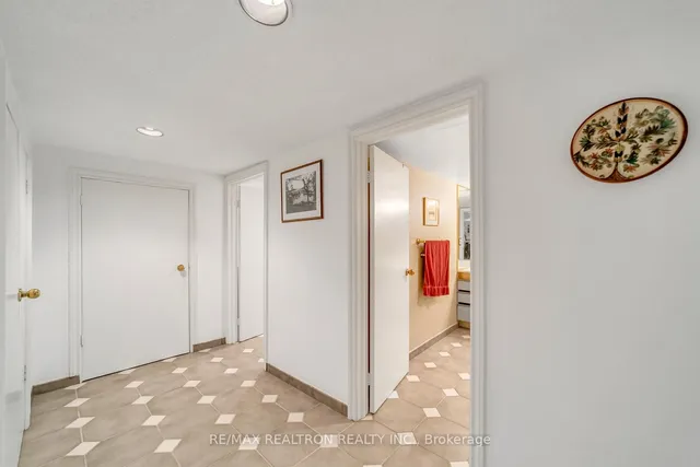 Additional image 39 of 300 Spring Garden Ave