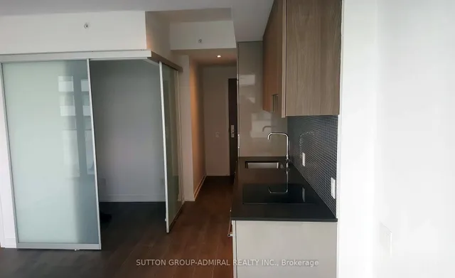 Additional image 6 of 161 Roehampton Ave Unit 3505