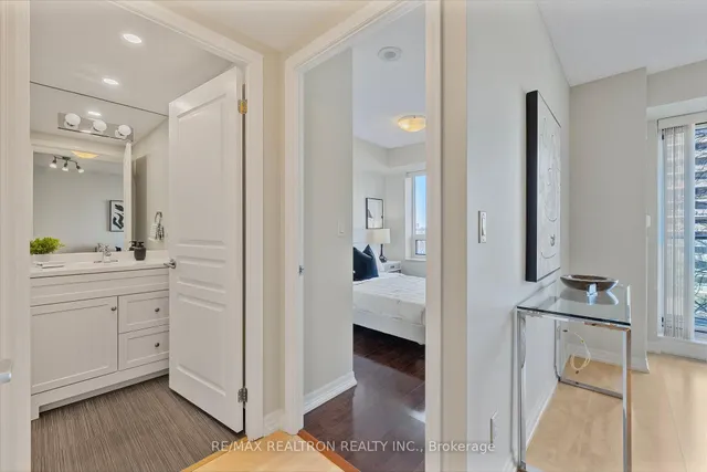 Additional image 22 of 1403 Royal York Rd Unit 508