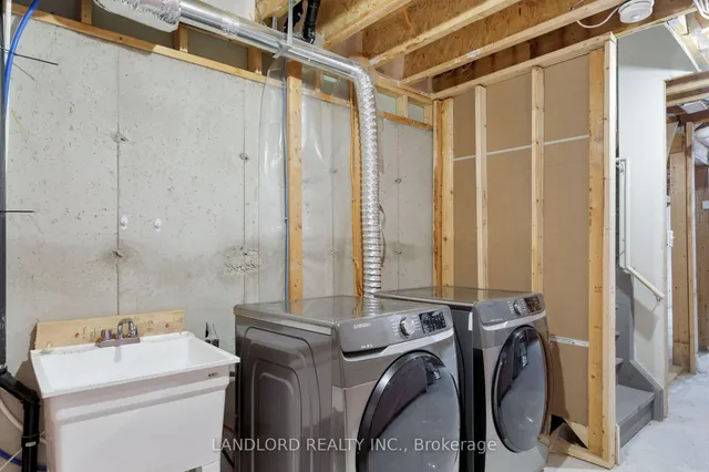 Additional image 38 of 116 Finegan Circ