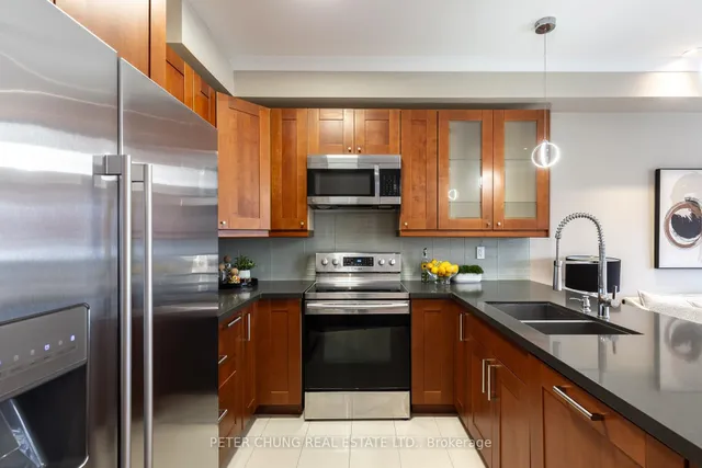 Additional image 4 of 14 Laurel Ave