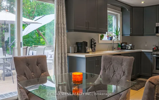 Additional image 8 of 94 Primula Cres