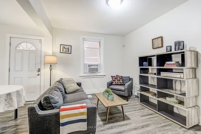 Additional image 6 of 185 Simcoe St