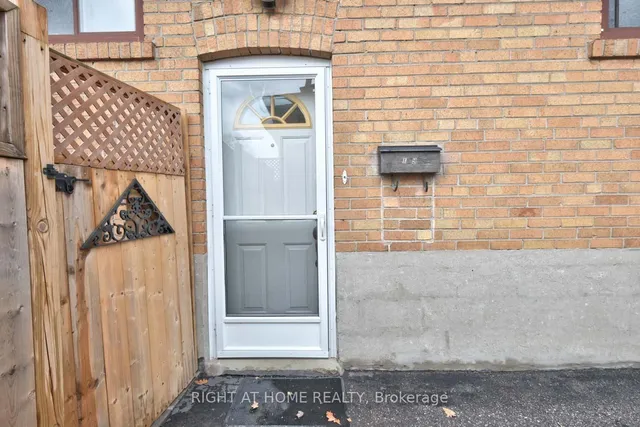 Additional image 17 of 119 Rochman Blvd