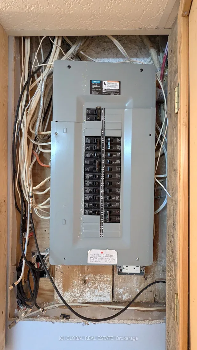 Additional image 20 of 2004 Martin Grove Rd Unit 15