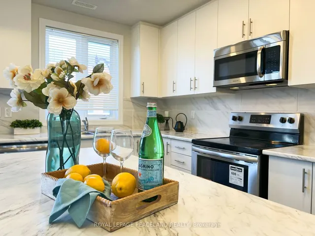 Additional image 2 of 290 Barton St Unit 5