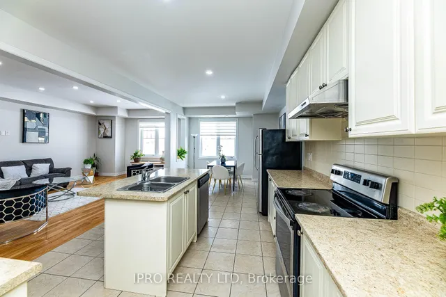 Additional image 19 of 66 Chesterwood Cres