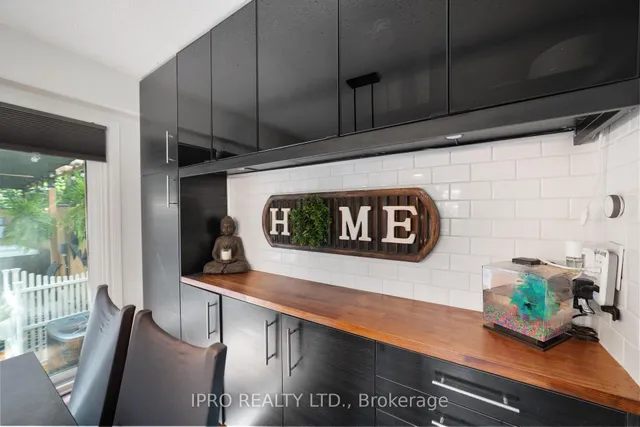 Additional image 20 of 93 Elmvale Ave