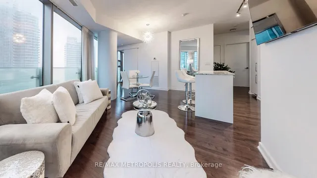 Additional image 3 of 12 York St Unit 1202