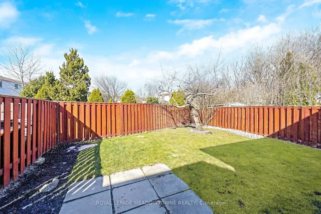 Additional image 42 of 703 Laurier Ave