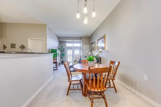 Additional image 8 of 1470 Main St Unit 401