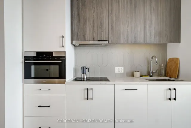 Additional image 12 of 741 King St Unit 1710