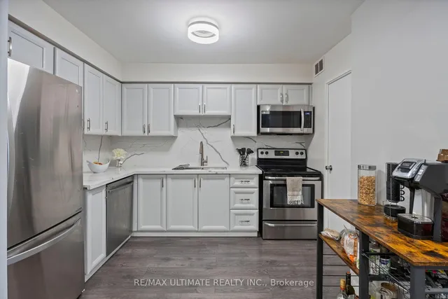 Additional image 14 of 2 Valhalla Inn Rd Unit 332