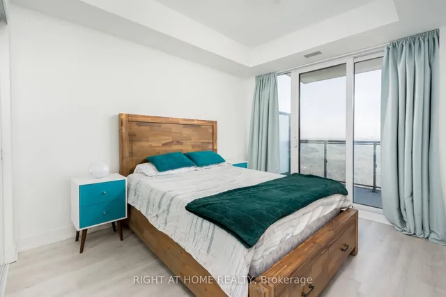 Additional image 20 of 30 Inn On The Park Dr Unit 3101