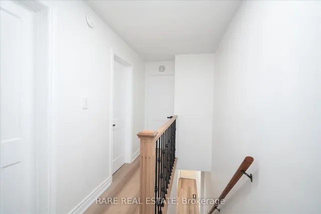 Additional image 18 of 24 Case St