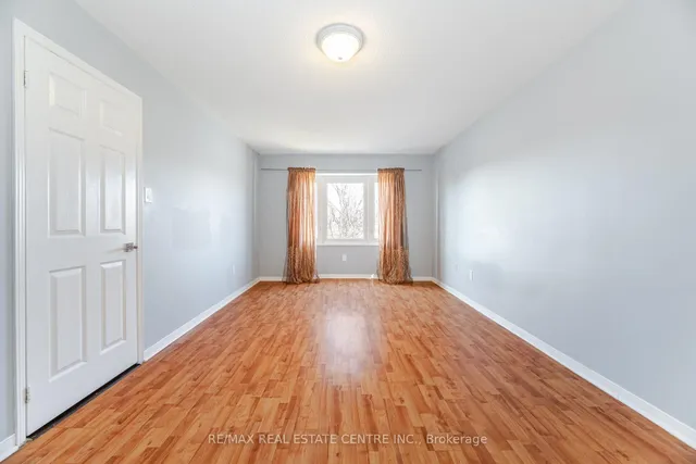 Additional image 31 of 43 Horsham St