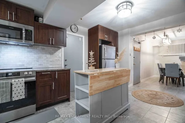 Additional image 15 of 356 HUNTER St Unit 9