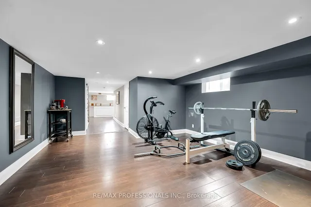 Additional image 38 of 66 Clonmore Dr