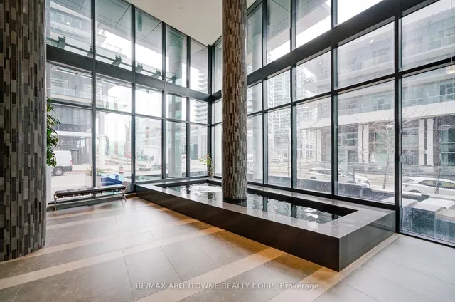 Additional image 31 of 39 Annie Craig Dr Unit 305