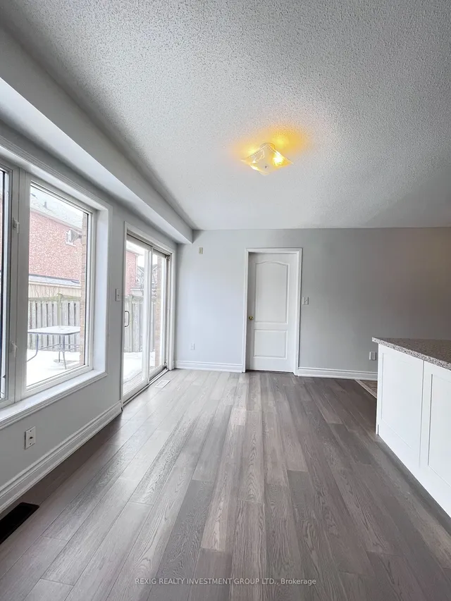 Additional image 16 of 2395 Curtis Rd