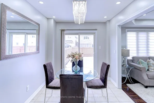 Additional image 16 of 7 Tustin Rd