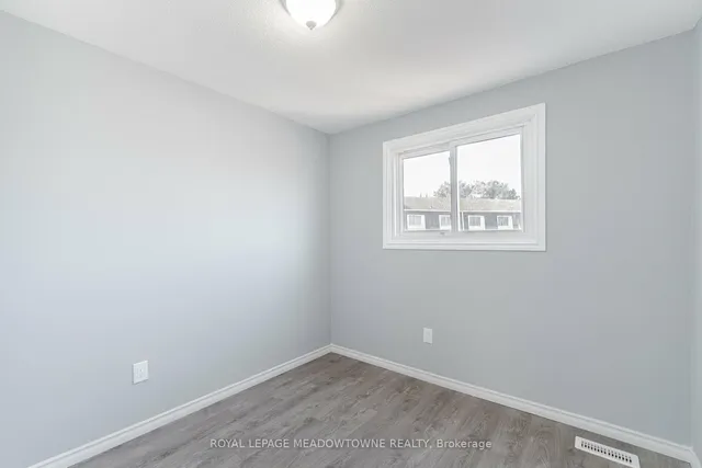 Additional image 34 of 11 Harrisford St Unit 42