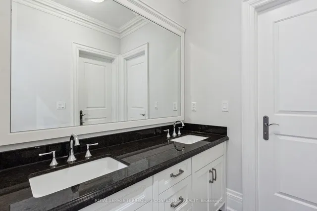 Additional image 30 of 241 Hounslow Ave