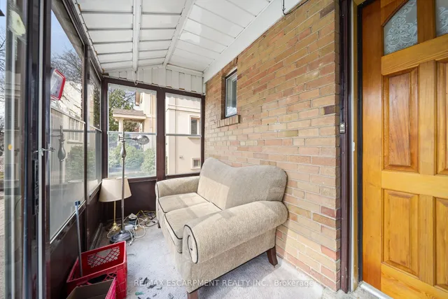 Additional image 30 of 3908 Bloor St