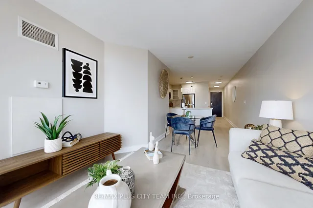 Additional image 4 of 18 Yonge St Unit 2507