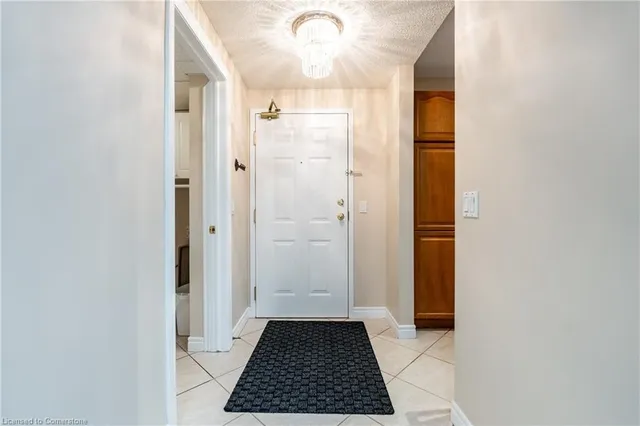 Additional image 28 of 990 Golf Links Rd Unit 106